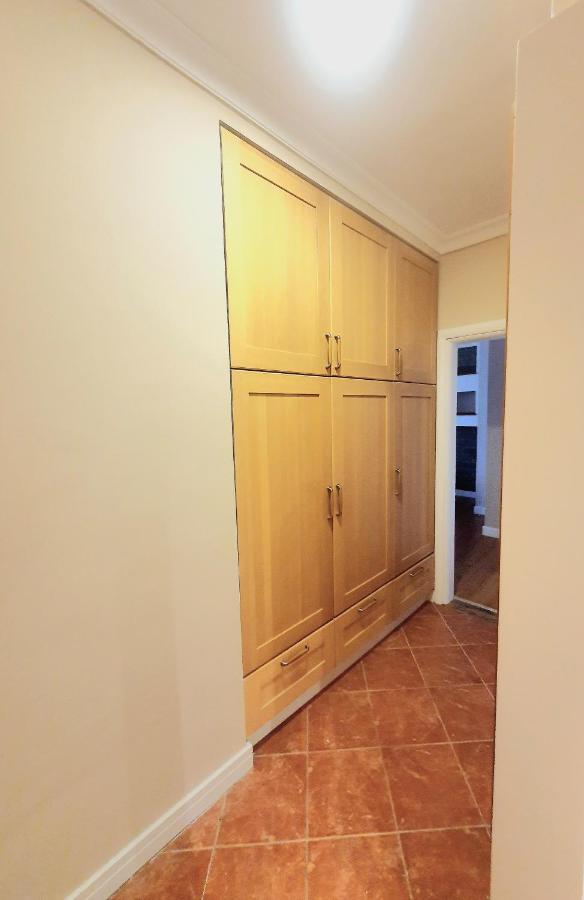 Centerscape - Studio By Dion Appartement Tirana Buitenkant foto